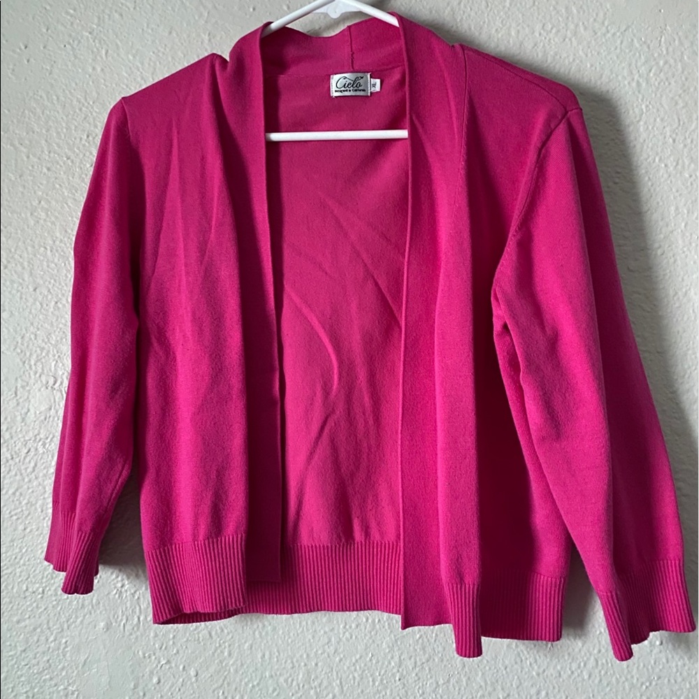 3/4 sleeve cropped hot pink cardigan